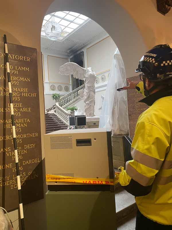 akuta åtgärder för konstverk